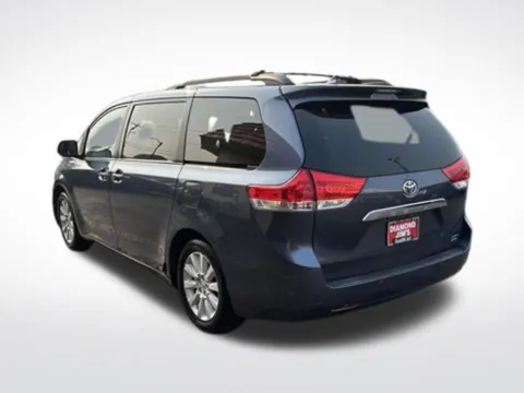 More photos of 2013 Toyota Sienna Limited at Diamond Jim's West Allis, WI