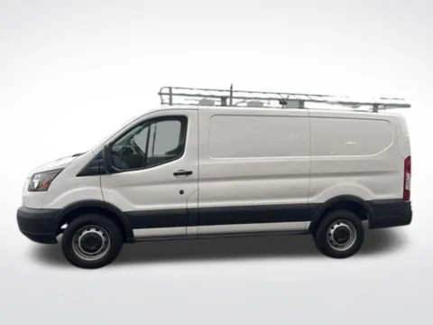 More photos of 2018 Ford Transit-250 at Diamond Jim's West Allis, WI