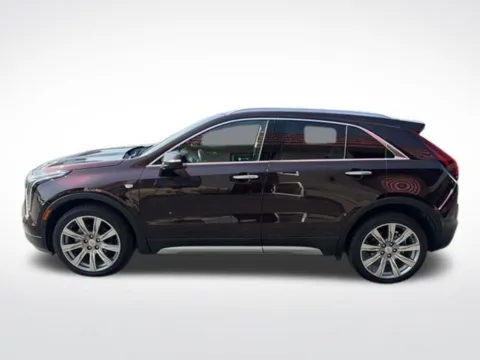 More photos of 2020 Cadillac XT4 Premium Luxury at Diamond Jim's West Allis, WI