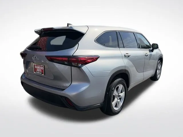 Toyota Highlander photo 7