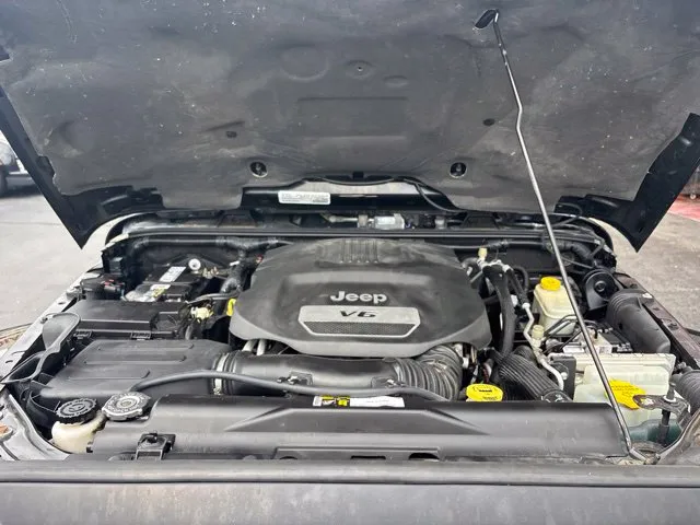 Jeep Wrangler photo 23