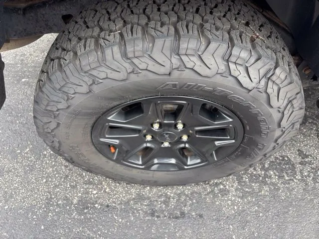 Jeep Wrangler photo 27