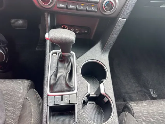 Kia Sportage photo 12
