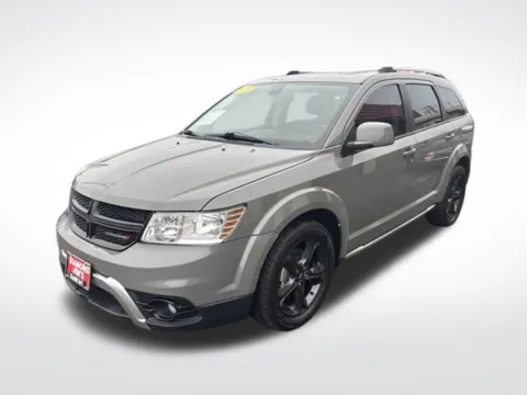 Another view of 2020 Dodge Journey Crossroad for sale in Milwaukee, WI at Diamond Jim's West Allis
