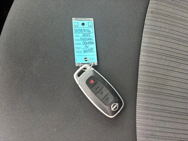 Nissan Sentra photo 28
