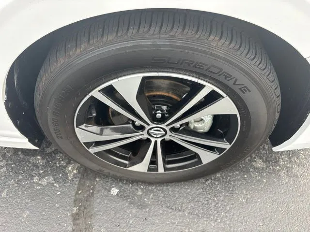 Nissan Sentra photo 27