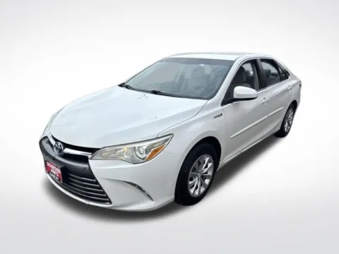 Another view of 2017 Toyota Camry Hybrid LE for sale in Milwaukee, WI at Diamond Jim's West Allis