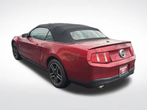 More photos of 2010 Ford Mustang GT at Diamond Jim's West Allis, WI
