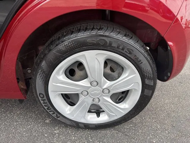 Chevrolet Spark photo 13