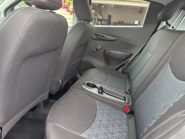 Chevrolet Spark photo 12