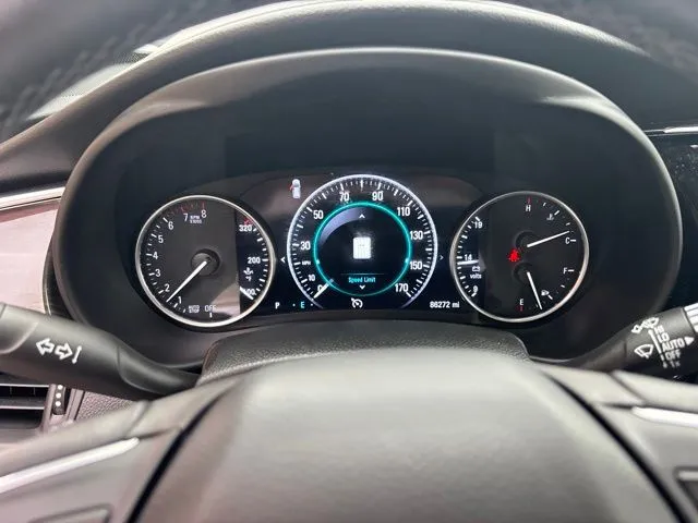 Buick Envision photo 11