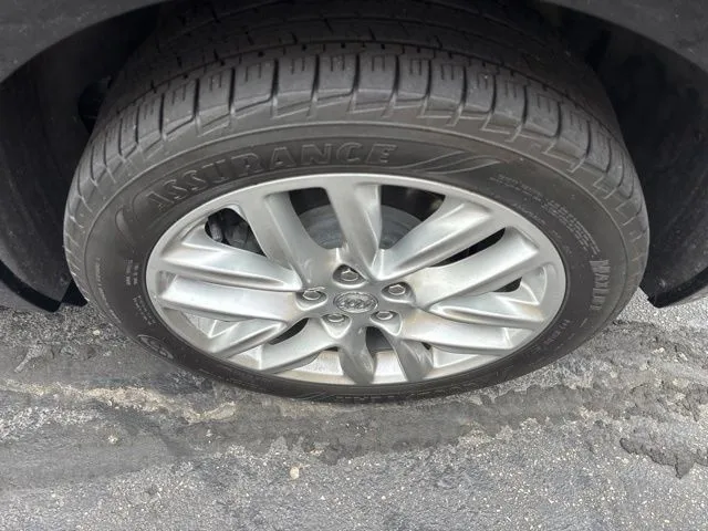 Buick Envision photo 26