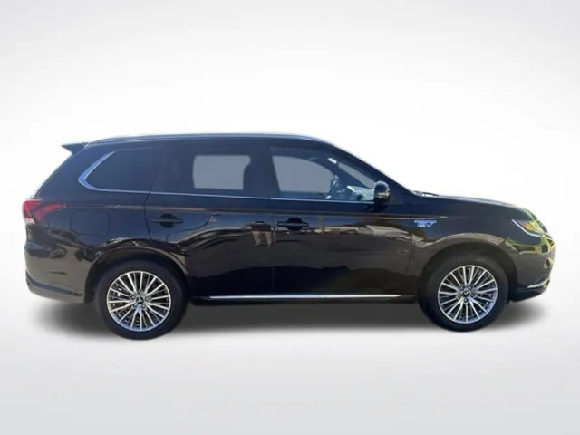 Mitsubishi Outlander photo 6