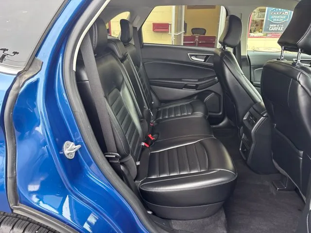 Ford Edge photo 19