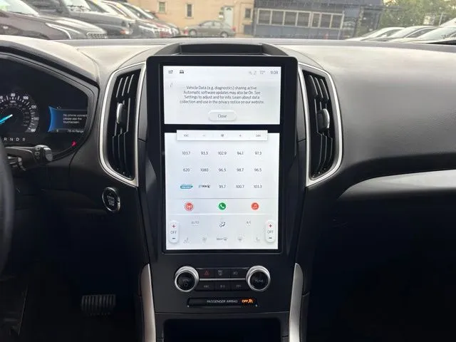 Ford Edge photo 12