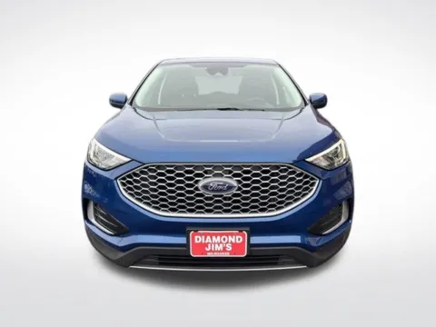 Photos of 2023 Ford Edge SEL for sale in Milwaukee, WI at Diamond Jim's West Allis