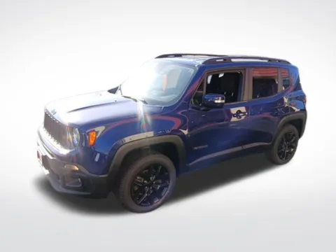 Blue 2018 Jeep Renegade Latitude for sale in Milwaukee, WI