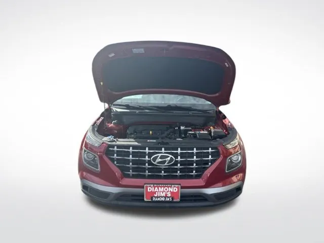 Hyundai Venue photo 23