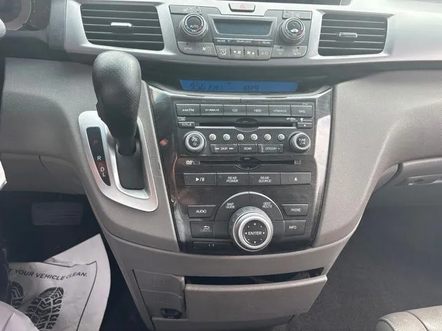 Honda Odyssey photo 13
