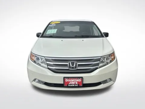Photos of 2012 Honda Odyssey Touring for sale in Milwaukee, WI at Diamond Jim's West Allis