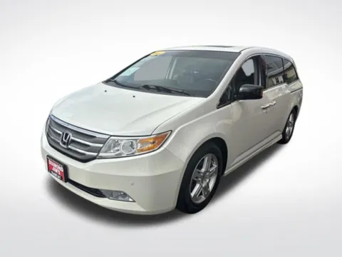 Another view of 2012 Honda Odyssey Touring for sale in Milwaukee, WI at Diamond Jim's West Allis