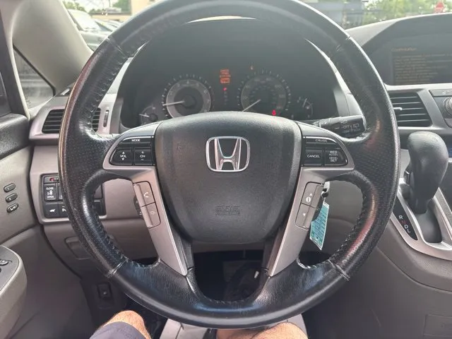 Honda Odyssey photo 10