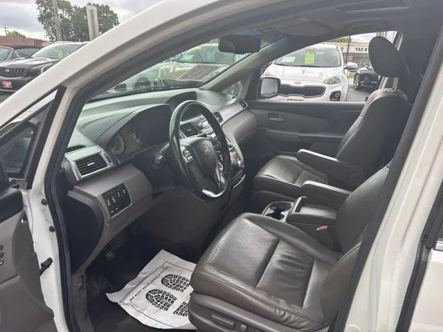 Honda Odyssey photo 16