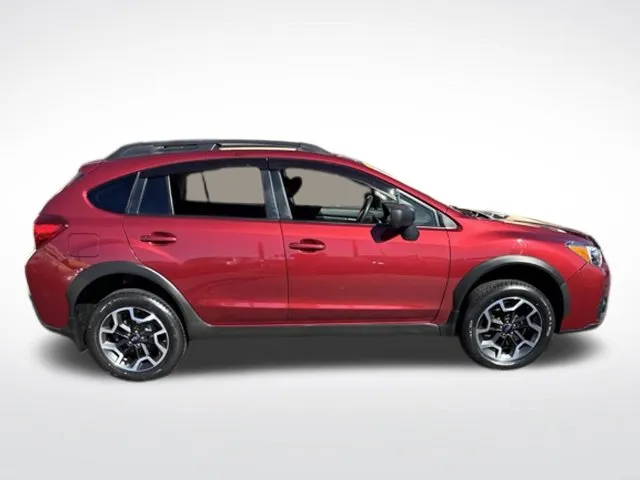 Subaru Crosstrek photo 8