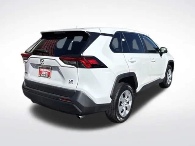 Toyota RAV4 photo 7