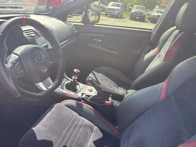 Subaru WRX photo 11