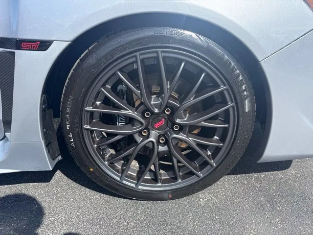 Subaru WRX photo 20