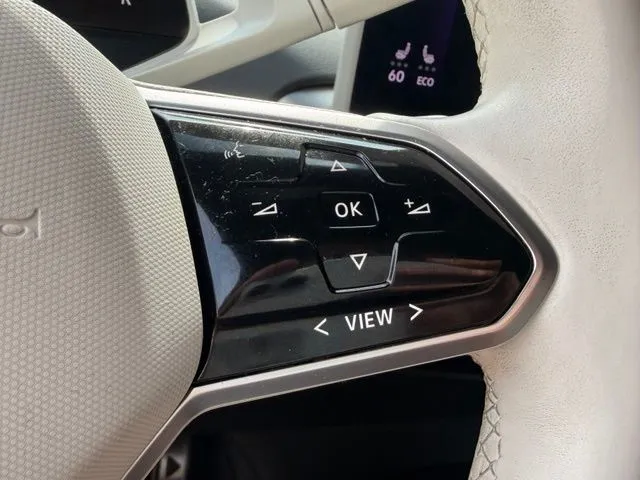 Volkswagen ID.4 photo 15