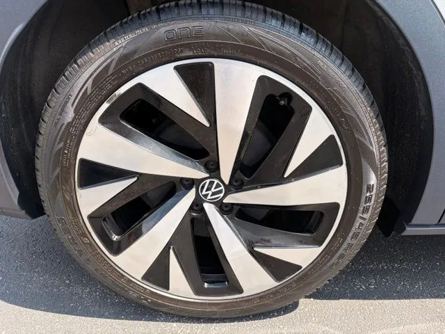 Volkswagen ID.4 photo 31