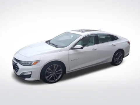 Photos of 2024 Chevrolet Malibu LT for sale in Milwaukee, WI at Diamond Jim's West Allis