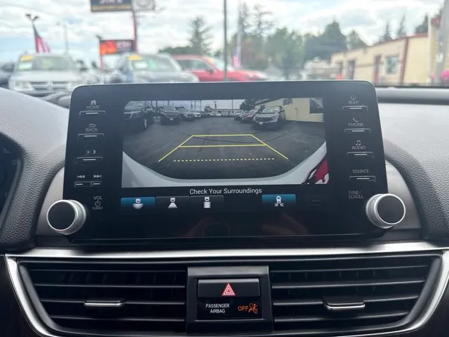 Honda Accord photo 36