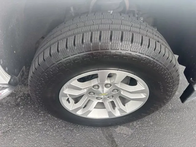 Chevrolet Silverado photo 22