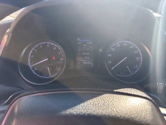 Toyota Camry photo 11