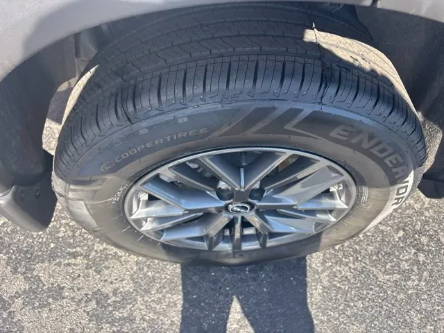 Nissan Rogue photo 26
