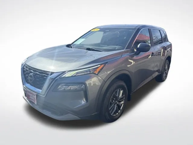 Nissan Rogue photo 3