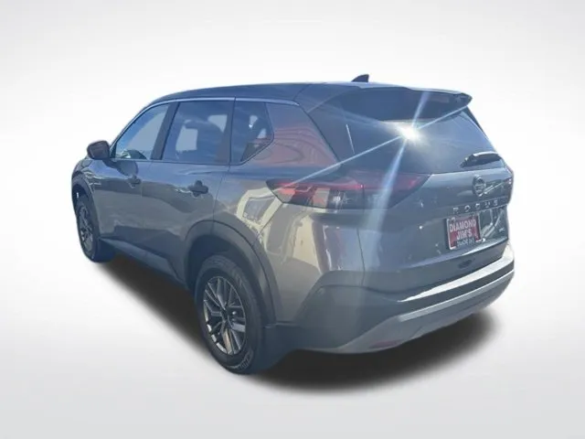 Nissan Rogue photo 5