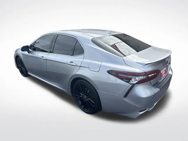 Toyota Camry photo 4