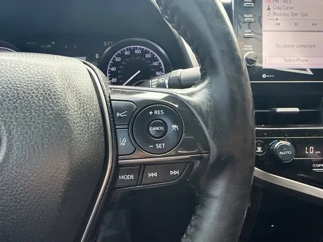Toyota Camry photo 20