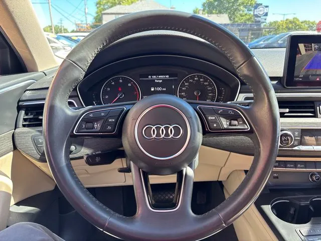 Audi A4 photo 10