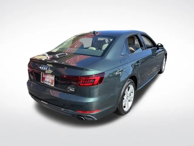 Audi A4 photo 7