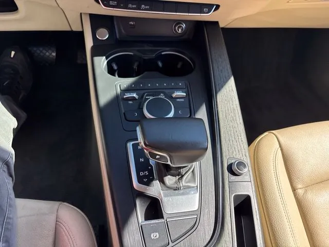 Audi A4 photo 13