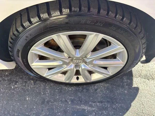 Audi A6 photo 25