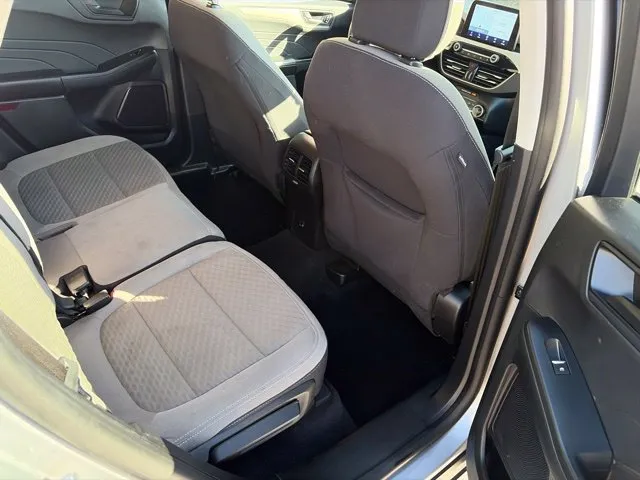 Ford Escape photo 32