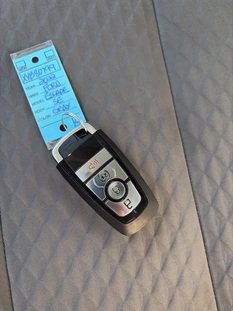 Ford Escape photo 35