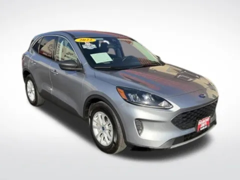 More photos of 2022 Ford Escape SE at Diamond Jim's West Allis, WI