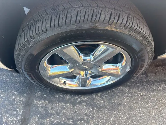 Chevrolet Avalanche photo 26